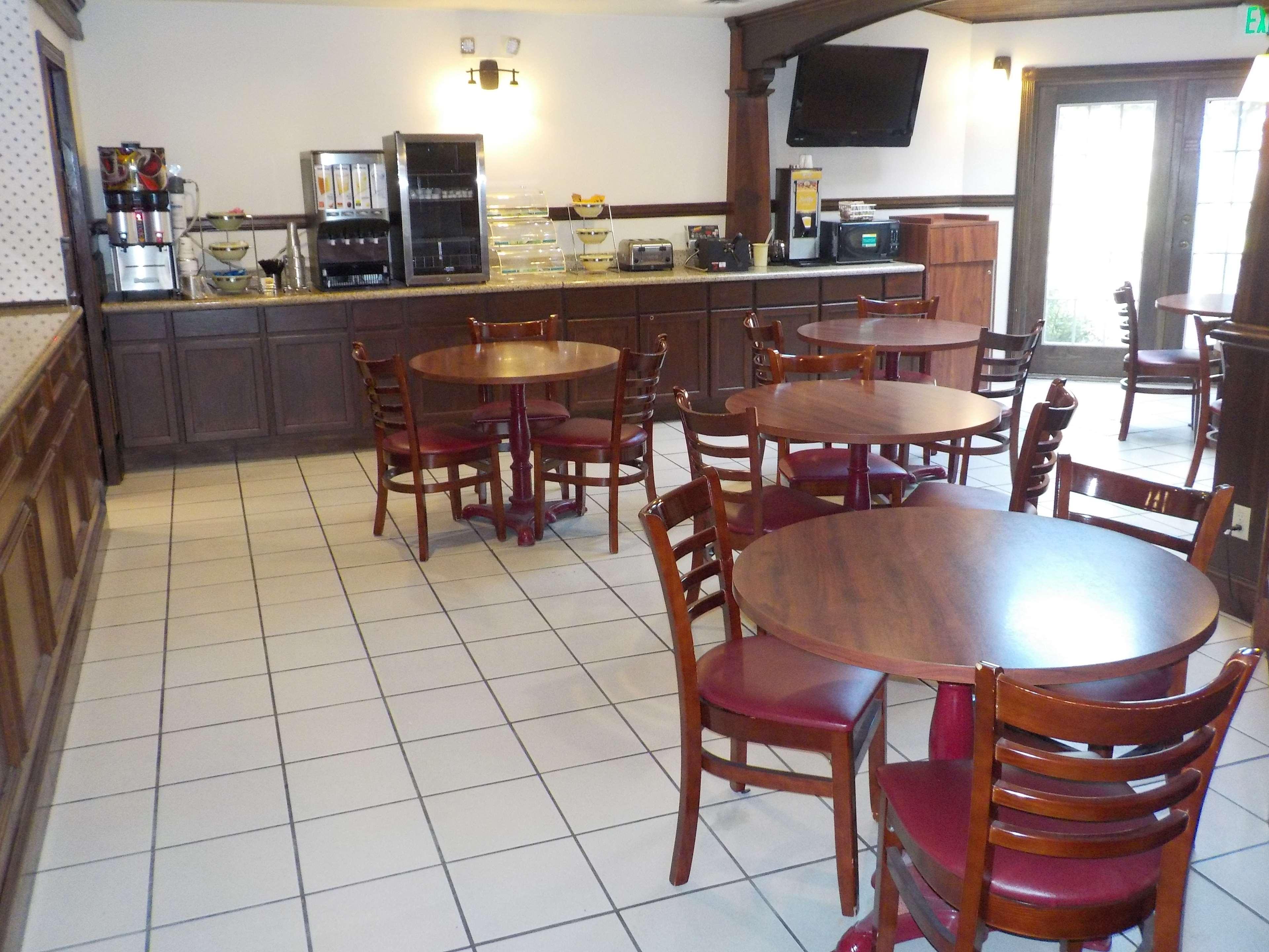 Surestay Plus Hotel By Best Western Auburn Zewnętrze zdjęcie